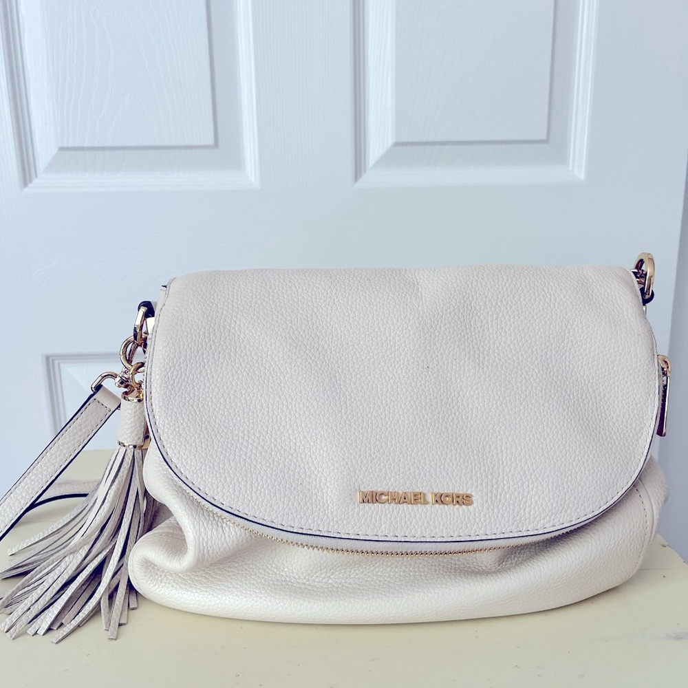 MICHAEL Michael Kors white/cream leather shoulder bag